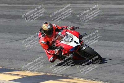 media/May-10-2025-Race Pace (Sat) [[db32fef2da]]/Vested/4-Bowl Set 2 (910am)/